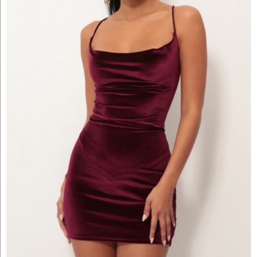 VELVET WINE DRESS! Small